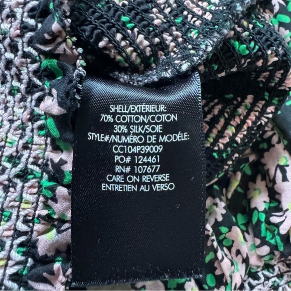 Alice + Olivia Candra Smocked Off- Shoulder Crop Top in Schwarz - Size Large - Picture 6 of 7